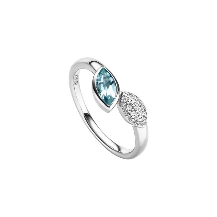 Ring mit 1 Blautopas (beh.) & 22 Zirkonia